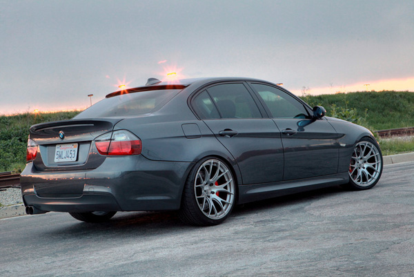 Bmw e90 japan red #3