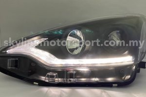 Toyota Prius C 2012 Projector H/L DRL LED Black