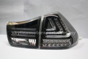 Toyota Harrier 04-09 LED T/L Light Bar Black