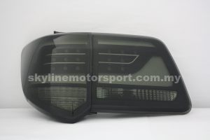 Toyota Fortuner 12-15 LED T/L Light Bar Smoke (WSRF)