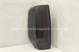 Nissan Navara D40 05-14 LED T/L Bar Line  Dark Smoke (WSRF)