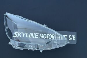 Toyota Prius C 12-14 Head Lamp Lens Cover